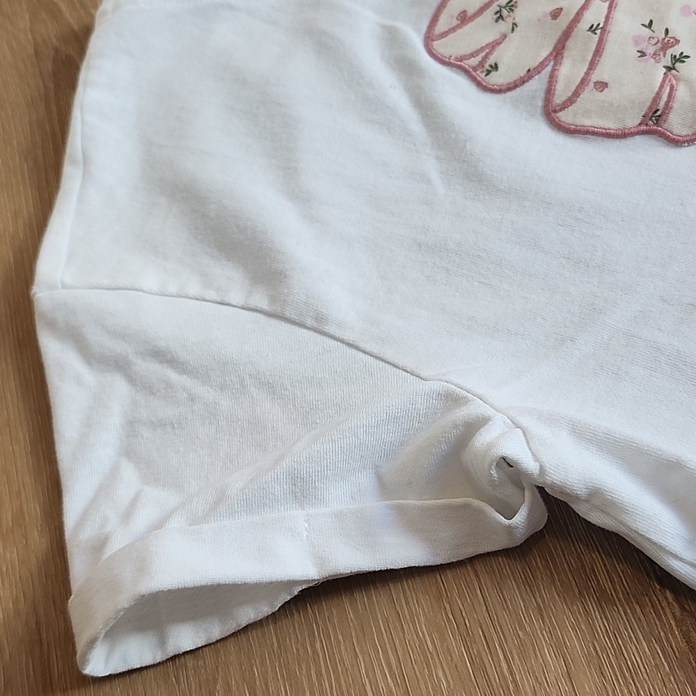 White Shirt with Pink Bow Design, Xl - Picture 3 of 6